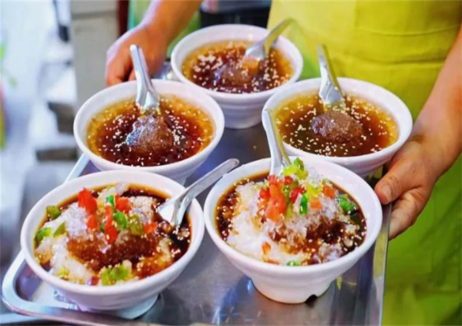  夏季在云南，這些特色美食最受熱捧