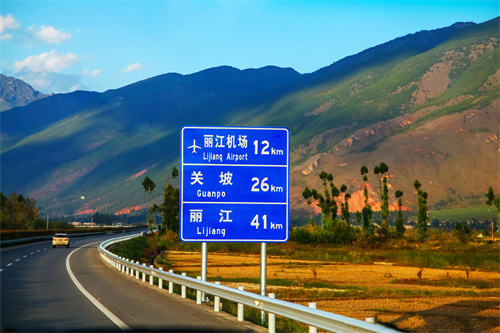 麗江文海，盛夏又美麗又涼快，美麗的夏季在麗江度過！